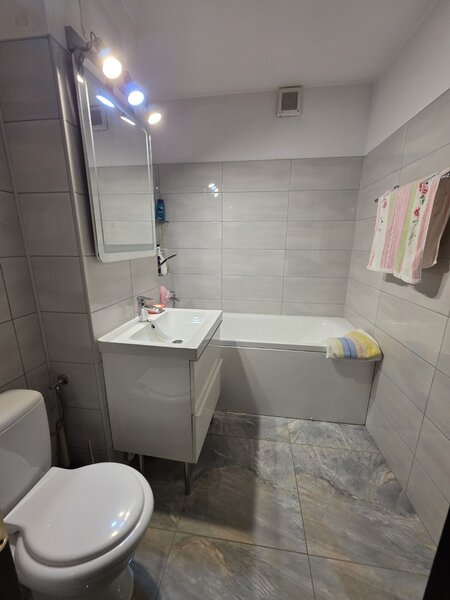 Dristor, chiar la gura de metrou, 5 minute mall Park Lake si parc IOR,